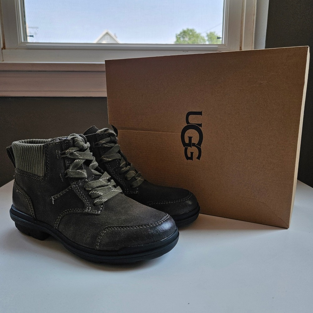 UGG Hapsburg Ankle Boot Slate Grey Waterproof Suede Leather Womens 5.5 Fall